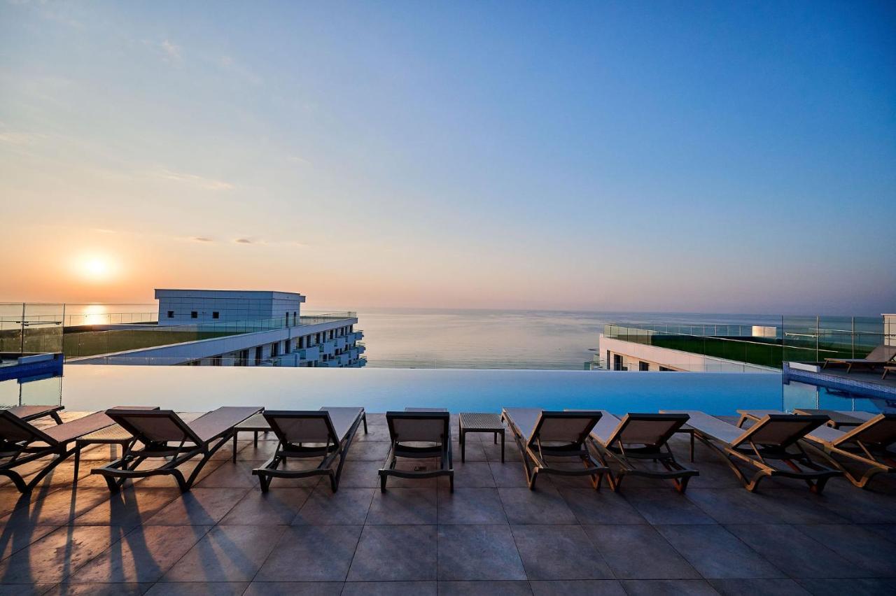 Tropical - Spa&pool In Infinity